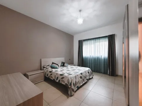 3 bed Apartment For Rent in Sliema, Sliema - thumb 7