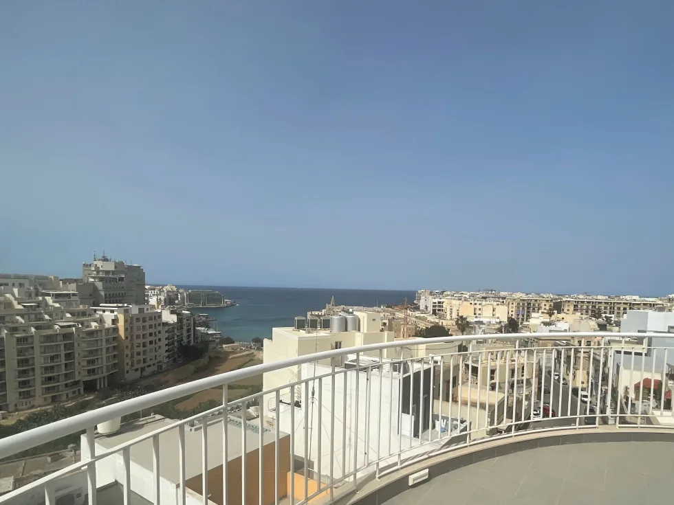 2 bed Penthouse For Rent in Sliema, Sliema - thumb 1