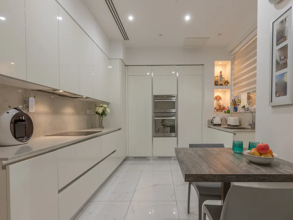 3 bed Apartment For Rent in Sliema, Sliema - thumb 7