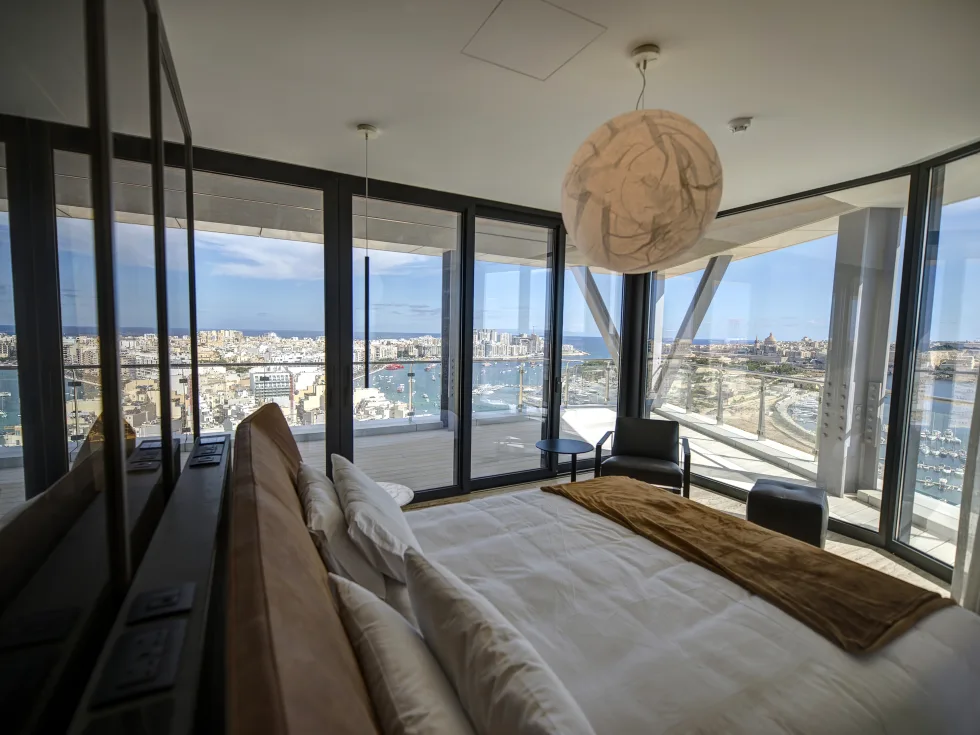3 bed Penthouse For Rent in Gzira, Gzira - thumb 14