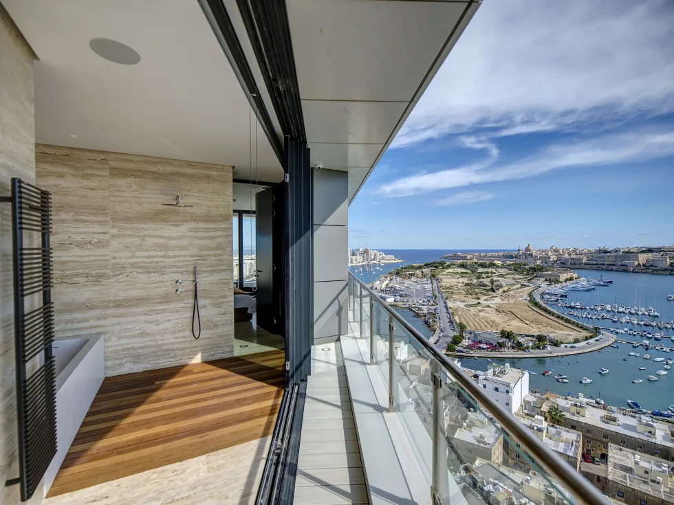 3 bed Penthouse For Rent in Gzira, Gzira - thumb 18