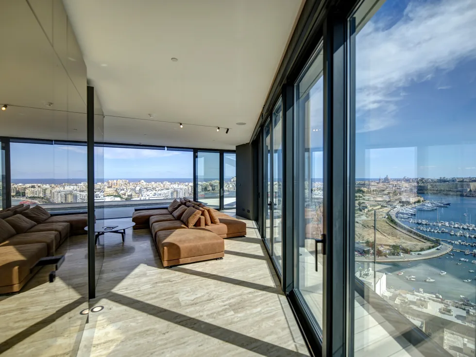 3 bed Penthouse For Rent in Gzira, Gzira - thumb 5