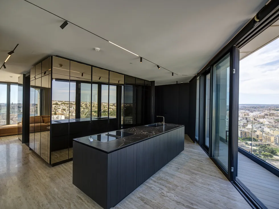 3 bed Penthouse For Rent in Gzira, Gzira - thumb 7