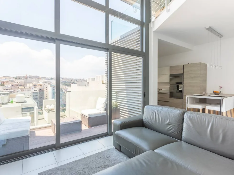 1 bed Apartment For Rent in St Julian's, St Julian's - thumb 2