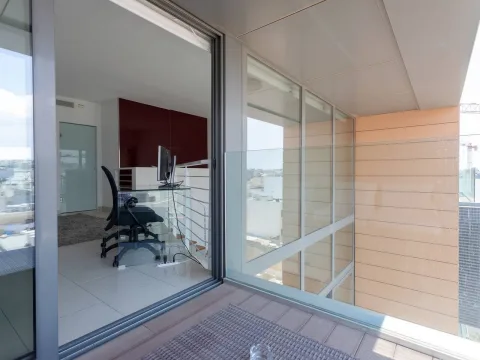 1 bed Apartment For Rent in St Julian's, St Julian's - thumb 8