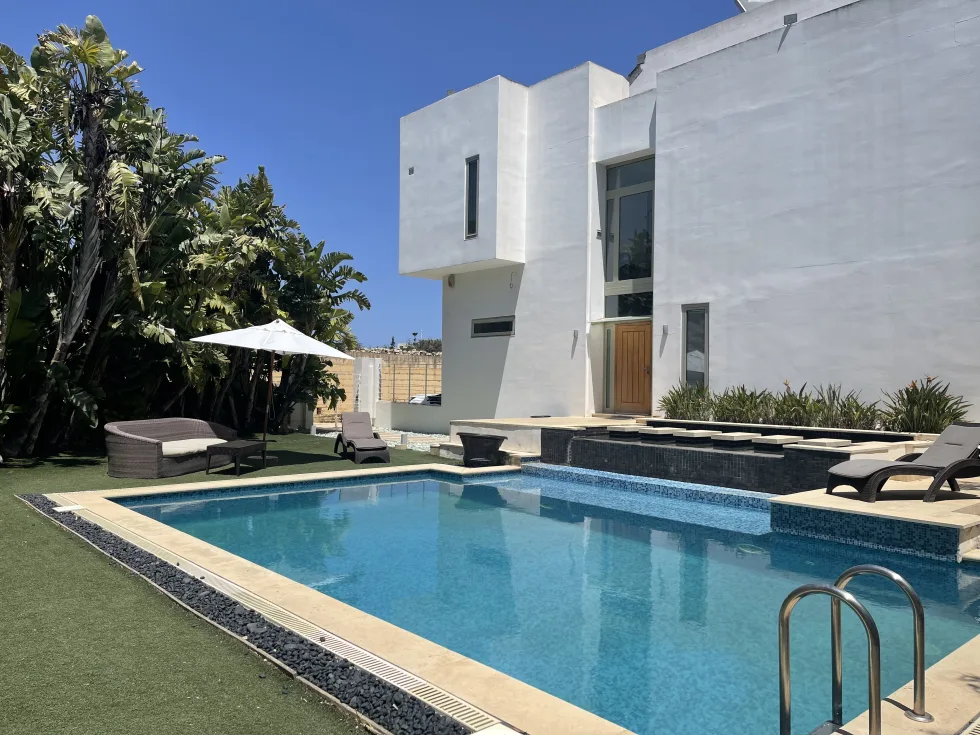 3 bed Villa For Rent in Ibragg, Ibragg - thumb 1