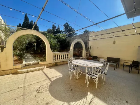 4 bed Villa For Rent in Mosta, Mosta - thumb 6