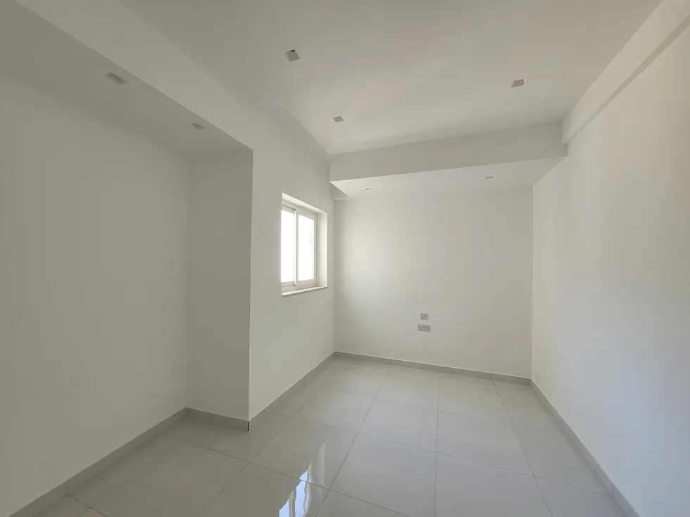 3 bed Apartment For Rent in Sliema, Sliema - thumb 9