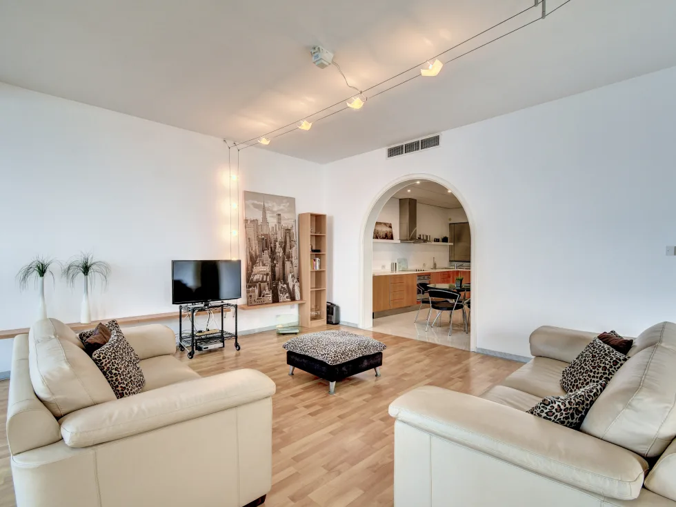 4 bed Apartment For Sale in Sliema, Sliema - thumb 3