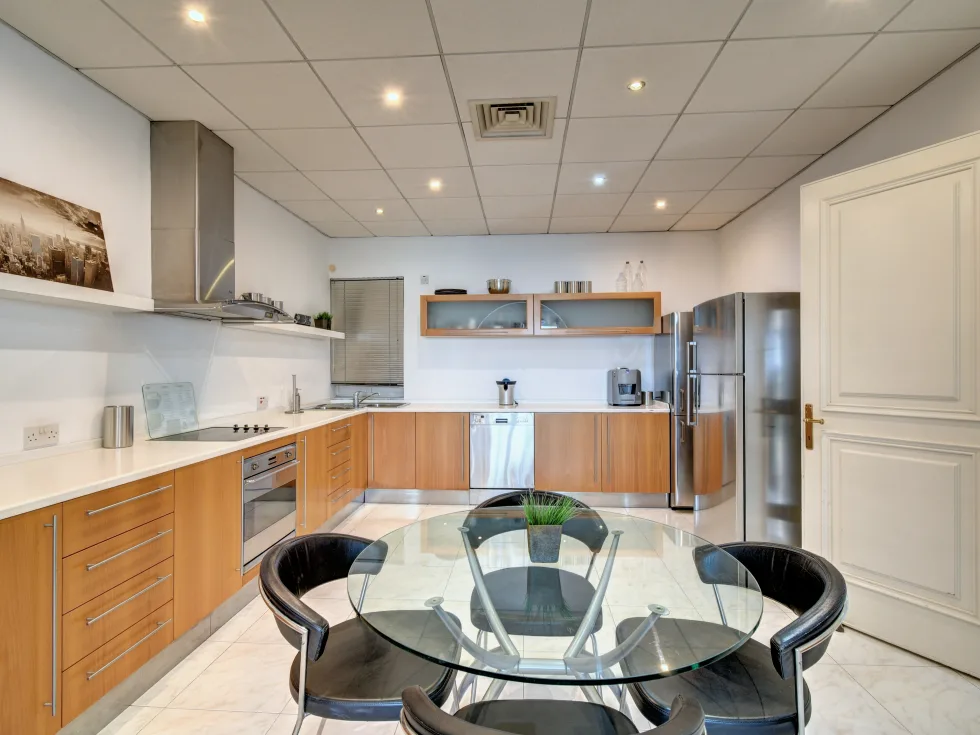 4 bed Apartment For Sale in Sliema, Sliema - thumb 9