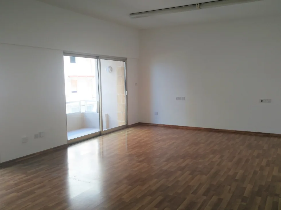 0 bed Office For Rent in Sliema, Sliema - thumb 2