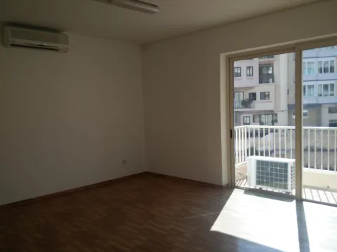 0 bed Office For Rent in Sliema, Sliema - thumb 3