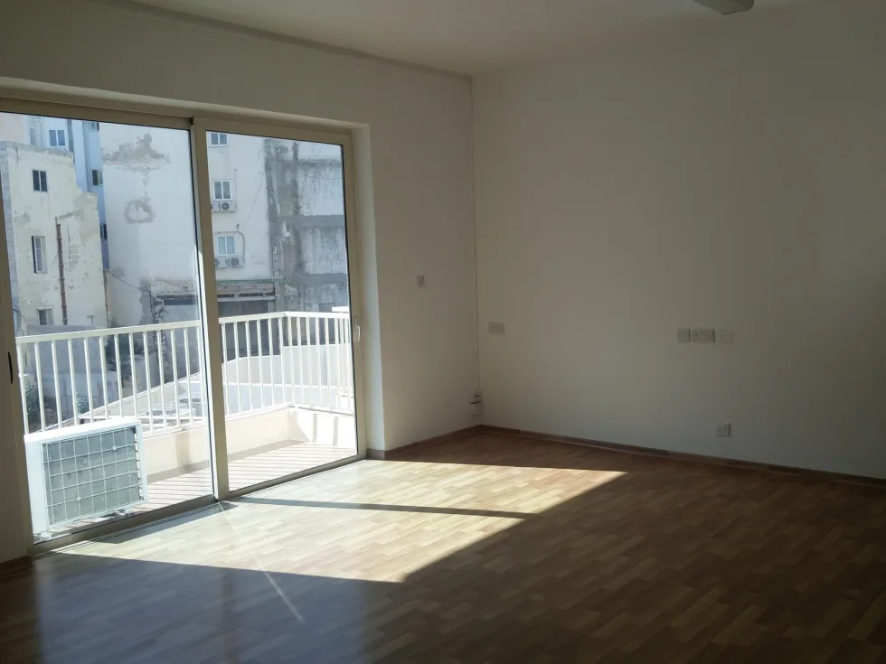 0 bed Office For Rent in Sliema, Sliema - thumb 5