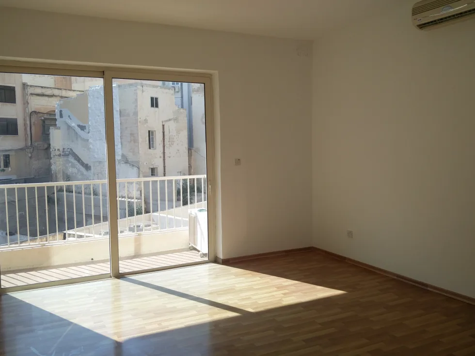 0 bed Office For Rent in Sliema, Sliema - thumb 7