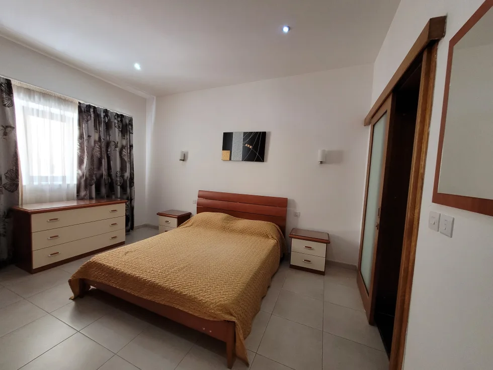 2 bed Apartment For Rent in St Julian's, St Julian's - thumb 6