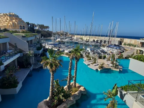 2 bed Penthouse For Sale in St Julian's, St Julian's - thumb 1