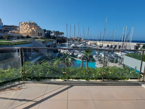 2 bed Penthouse For Sale in St Julian's, St Julian's - thumb 2