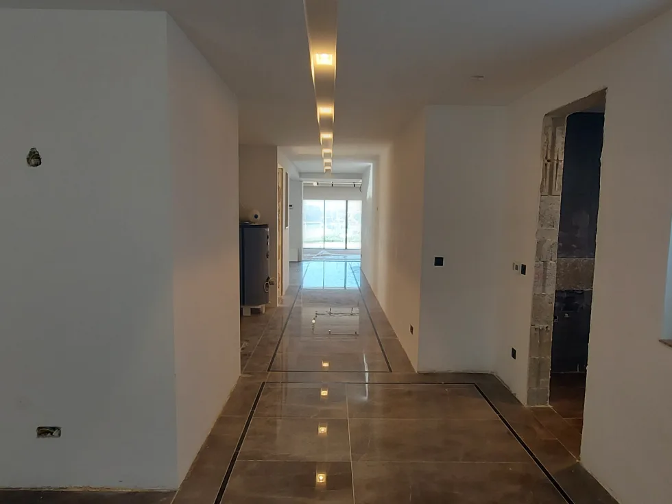 2 bed Penthouse For Sale in St Julian's, St Julian's - thumb 4