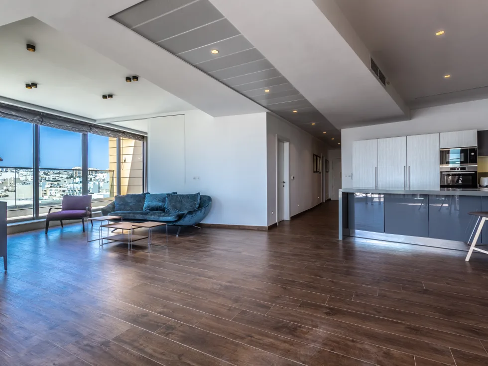 2 bed Penthouse For Sale in St Julian's, St Julian's - thumb 11