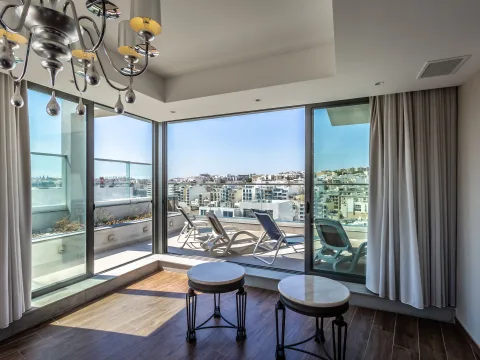 2 bed Penthouse For Sale in St Julian's, St Julian's - thumb 3