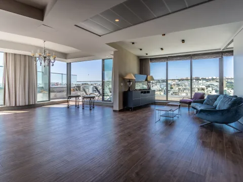 2 bed Penthouse For Sale in St Julian's, St Julian's - thumb 7