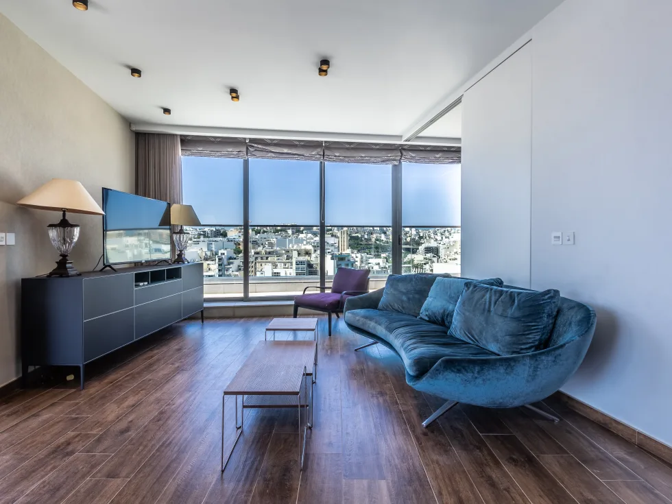 2 bed Penthouse For Sale in St Julian's, St Julian's - thumb 8