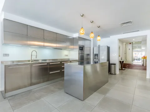 2 bed Apartment For Rent in St Julian's, St Julian's - thumb 10