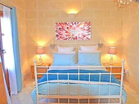 7 bed Terraced House For Rent in San Lawrenz, San Lawrenz - thumb 7