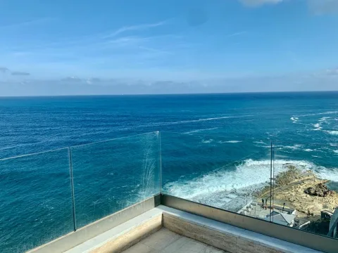 2 bed Penthouse For Rent in Sliema, Sliema - thumb 1
