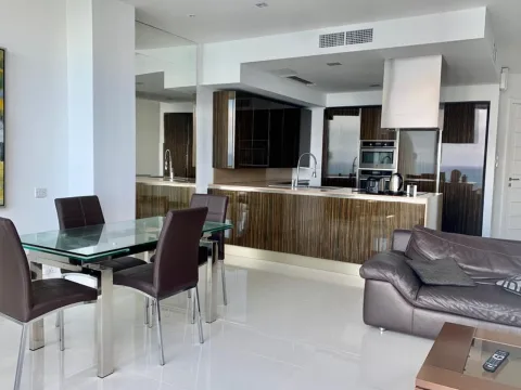 2 bed Penthouse For Rent in Sliema, Sliema - thumb 3