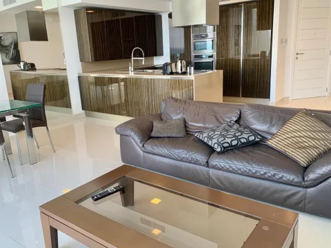 2 bed Penthouse For Rent in Sliema, Sliema - thumb 8