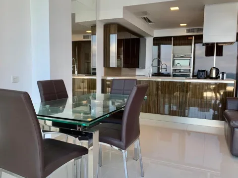 2 bed Penthouse For Rent in Sliema, Sliema - thumb 9