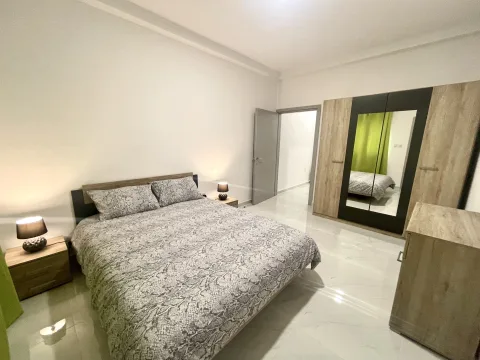 2 bed Apartment For Rent in Sliema, Sliema - thumb 11