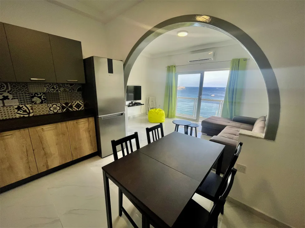 2 bed Apartment For Rent in Sliema, Sliema - thumb 2