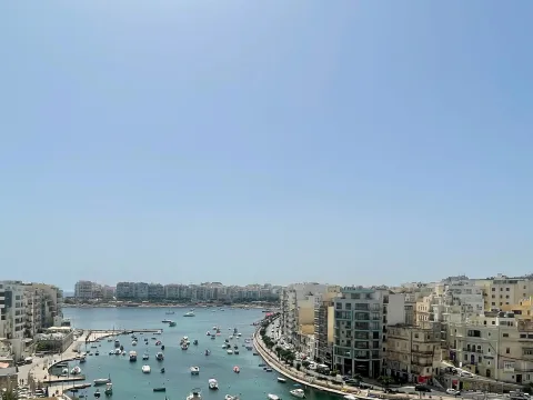 2 bed Apartment For Rent in St Julian's, St Julian's - thumb 1