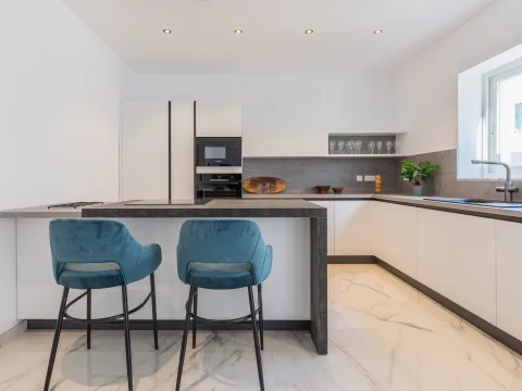 3 bed Apartment For Rent in St Julian's, St Julian's - thumb 5