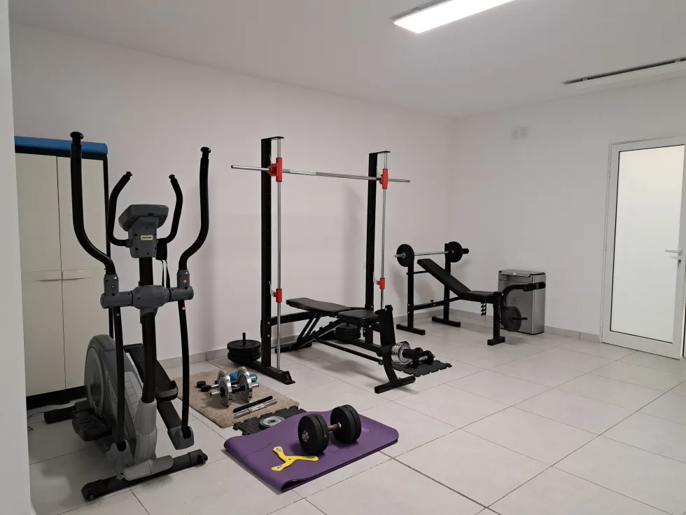 5 bed Villa For Rent in Naxxar, Naxxar - thumb 9