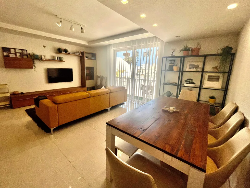 3 bed Apartment For Rent in St Julian's, St Julian's - thumb 3