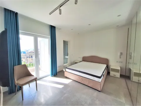 3 bed Apartment For Rent in Swieqi, Swieqi - thumb 4