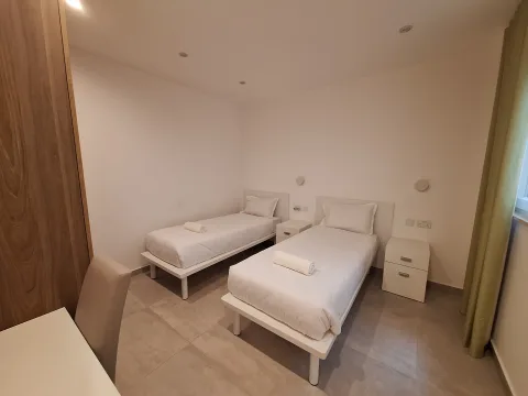 3 bed Apartment For Rent in Swieqi, Swieqi - thumb 7