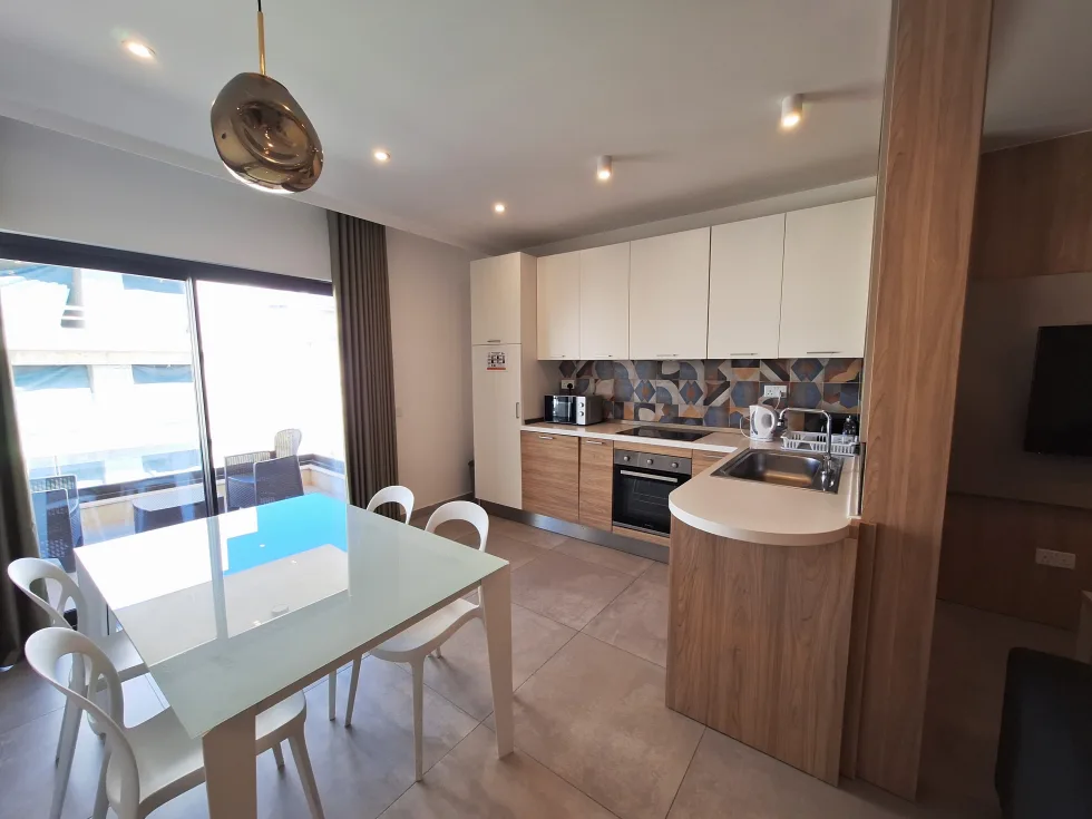 3 bed Apartment For Rent in Swieqi, Swieqi - thumb 1