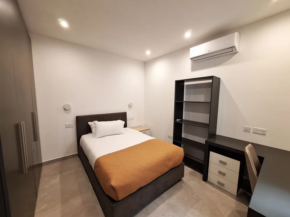 3 bed Apartment For Rent in Swieqi, Swieqi - thumb 7