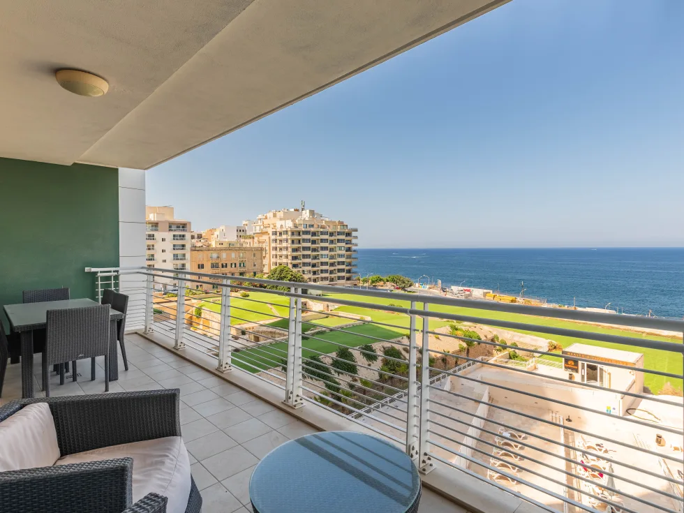 3 bed Apartment For Rent in Sliema, Sliema - thumb 1