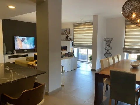 3 bed Apartment For Sale in Madliena, Madliena - thumb 8