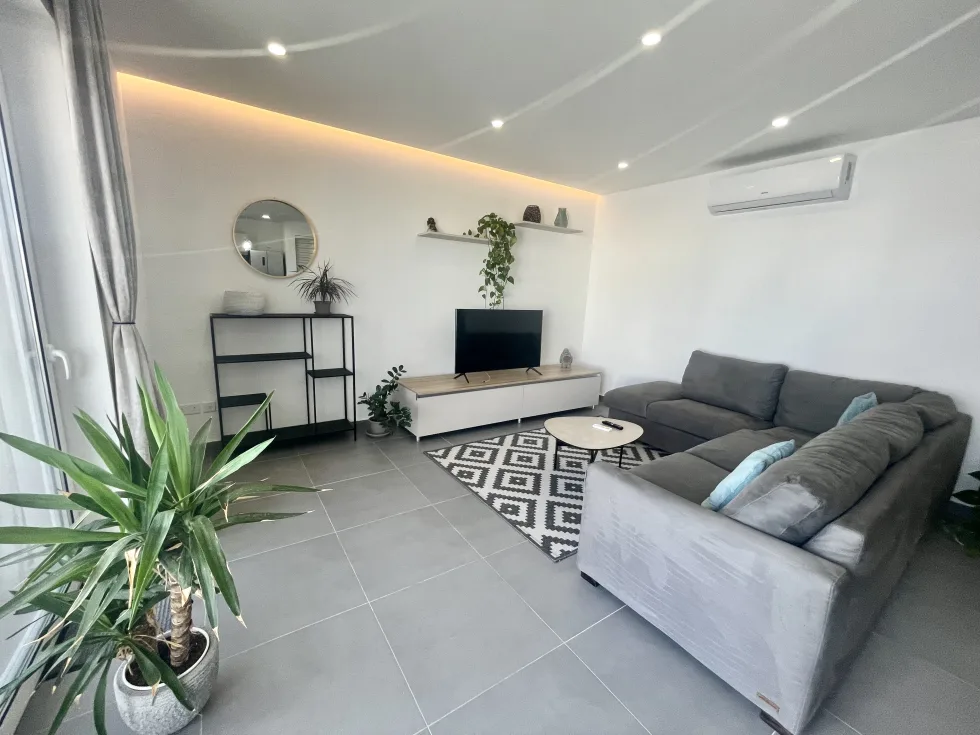 3 bed Apartment For Rent in Swieqi, Swieqi - thumb 1