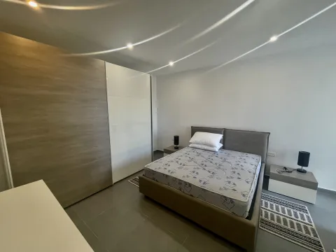 3 bed Apartment For Rent in Swieqi, Swieqi - thumb 7