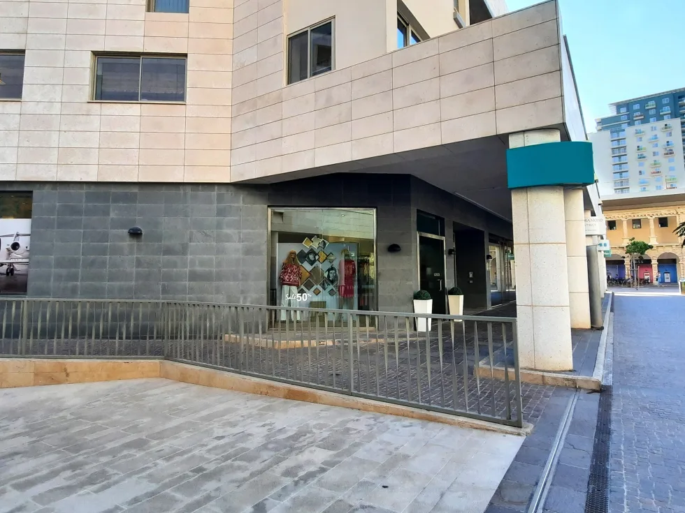 0 bed Showroom For Rent in Sliema, Sliema - thumb 2