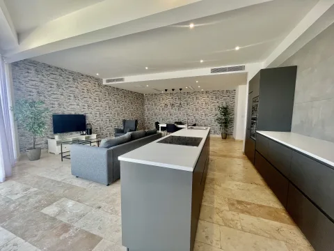 2 bed Penthouse For Rent in Sliema, Sliema - thumb 5