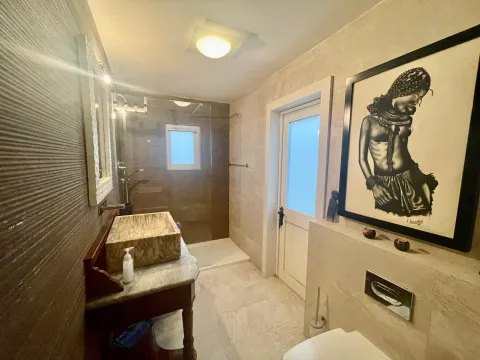 3 bed House of Character For Rent in Birkirkara, Birkirkara - thumb 16