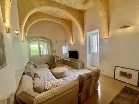 3 bed House of Character For Rent in Birkirkara, Birkirkara - thumb 4